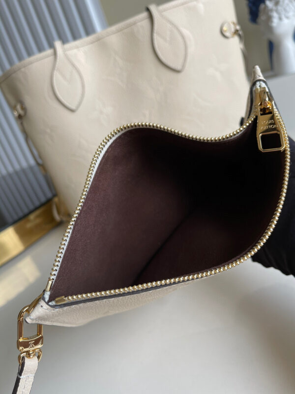 Louis Vuitton Neverfull MM