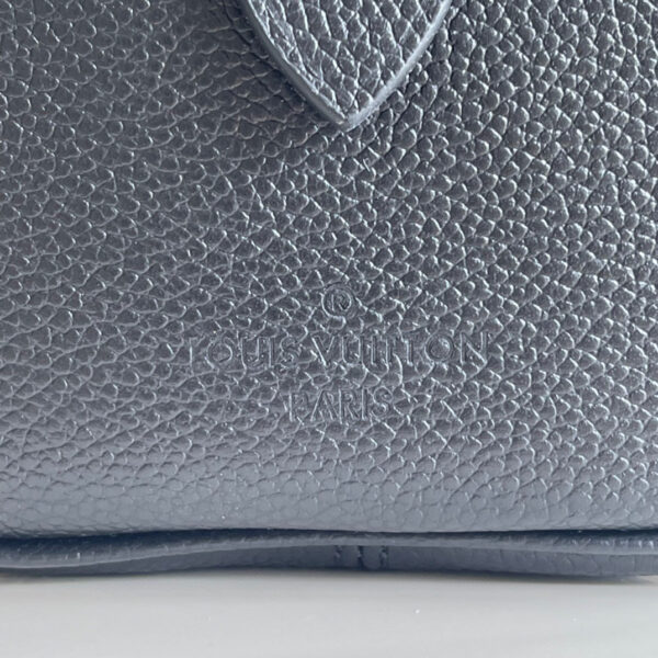 Louis Vuitton Speedy 20
