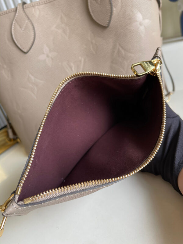 Louis Vuitton Neverfull MM