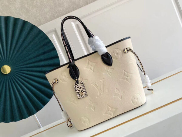 Louis Vuitton Neverfull MM