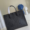 Louis Vuitton OnTheGo MM