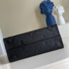 Louis Vuitton OnTheGo MM