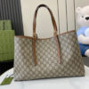 GG Emblem medium tote bag