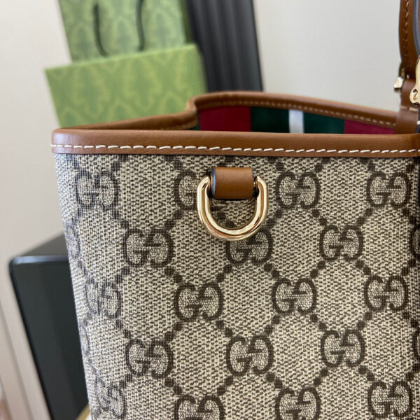 GG Emblem medium tote bag