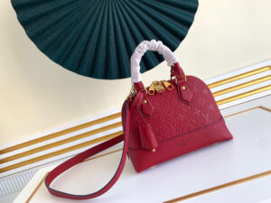 Louis Vuitton Alma BB