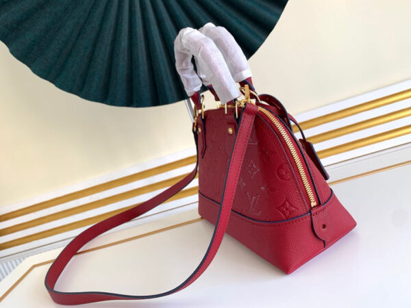 Louis Vuitton Alma BB