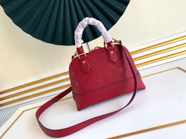 Louis Vuitton Alma BB