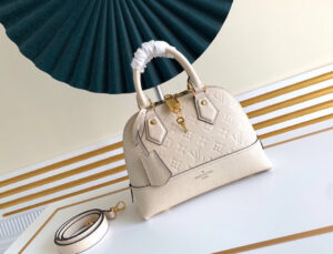 Louis Vuitton Alma BB