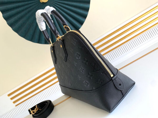 Louis Vuitton Alma