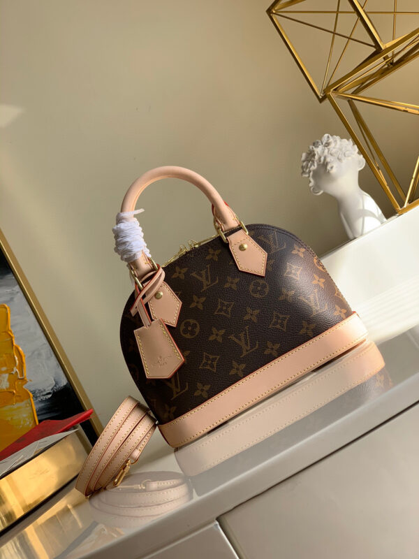 Louis Vuitton Alma BB