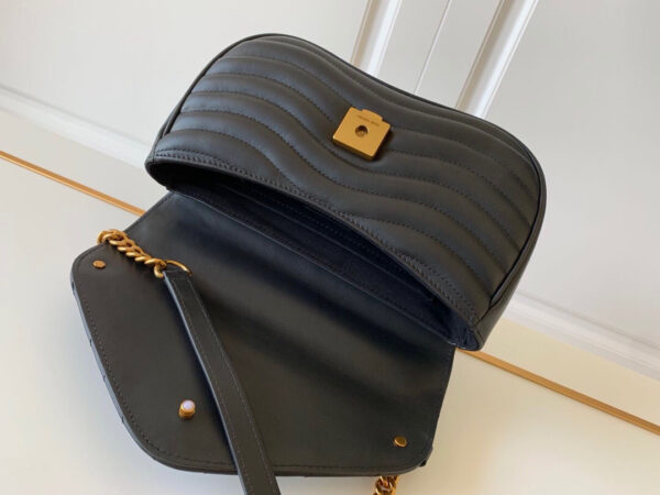 Louis Vuitton New Wave