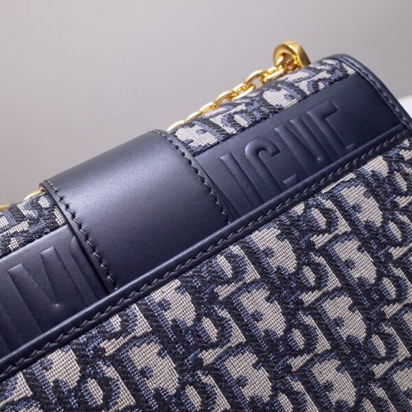 Dior Montaigne