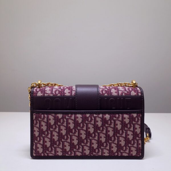 Dior Montaigne