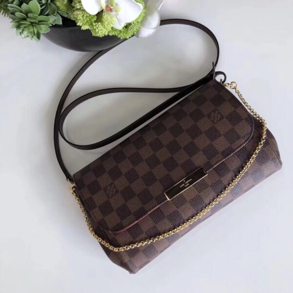 Louis Vuitton Favorite MM