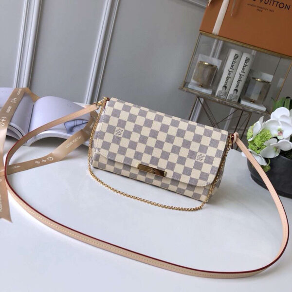 Louis Vuitton Favorite MM