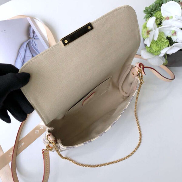 Louis Vuitton Favorite MM