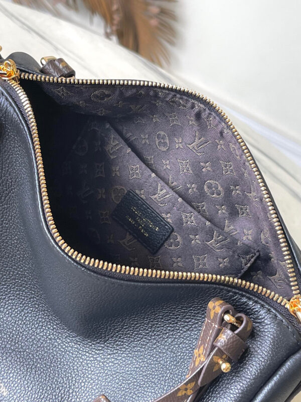 Louis Vuitton Express PM