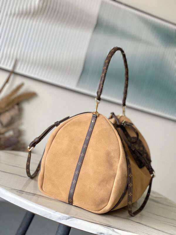 Louis Vuitton Express Travel