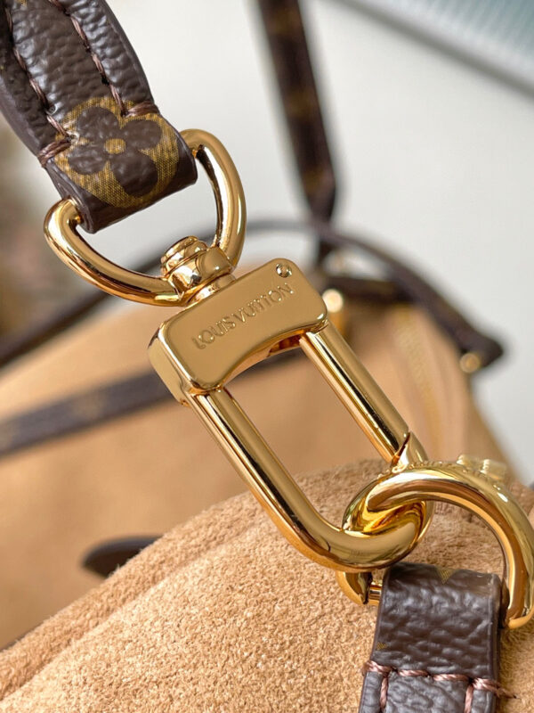 Louis Vuitton Express Travel