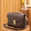 Louis Vuitton Pochette Metis