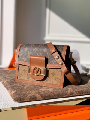 Louis Vuitton Dauphine