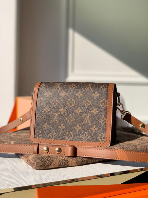 Louis Vuitton Dauphine