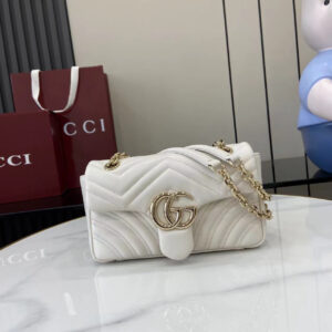 Gucci GG Marmont small shoulder bag