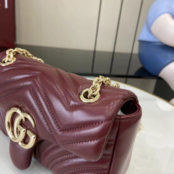 Gucci GG Marmont small shoulder bag