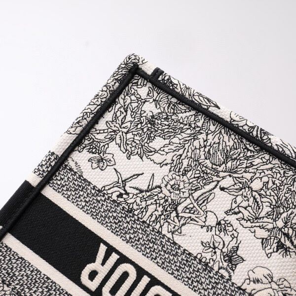 Dior Book Tote