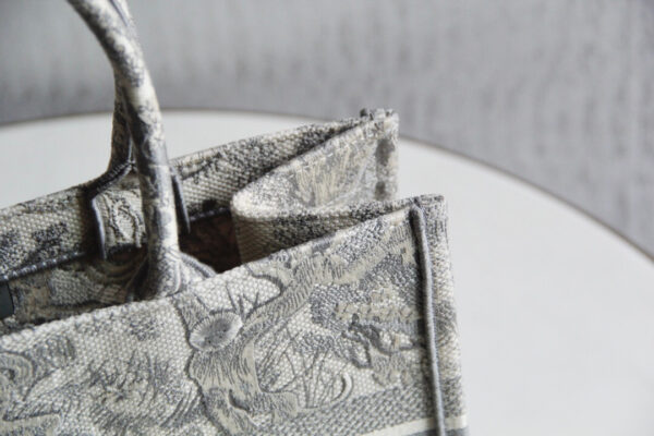 Dior Book Tote