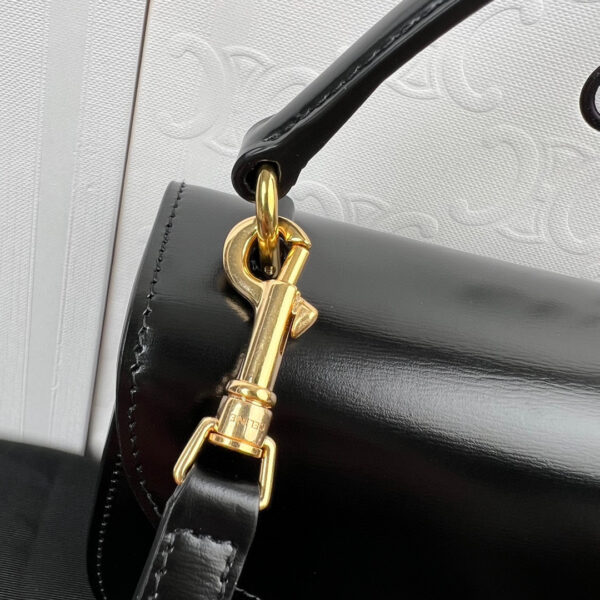 Celine Besace Triomphe mini