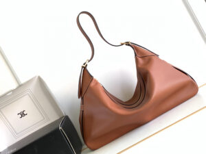 Celine Large Romy