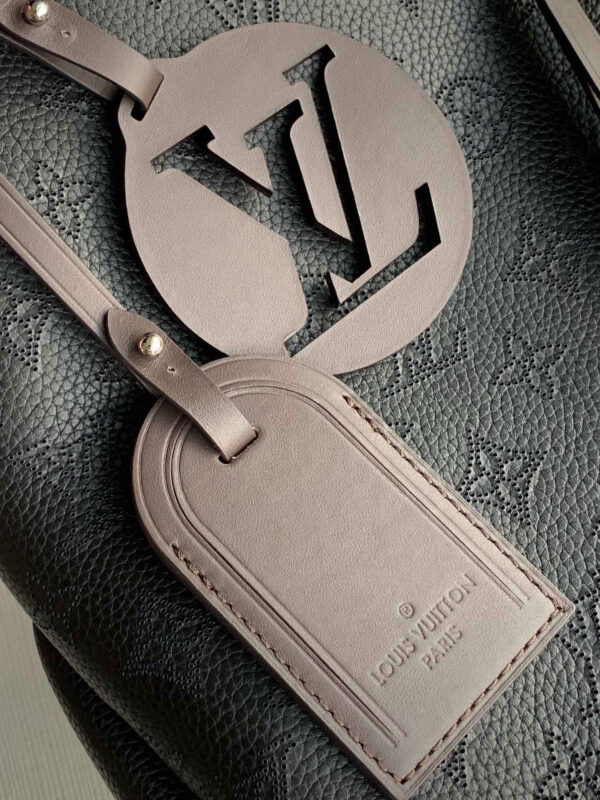 Louis Vuitton Babylone BB