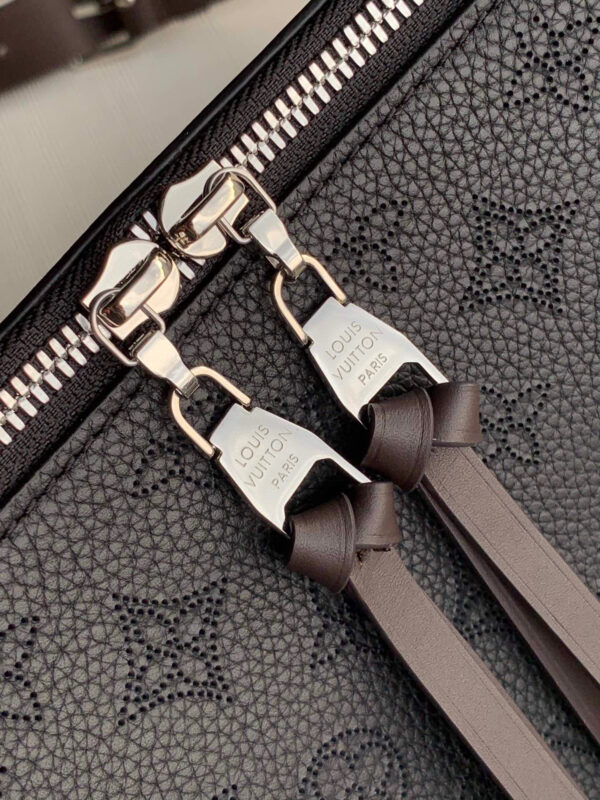 Louis Vuitton Babylone BB
