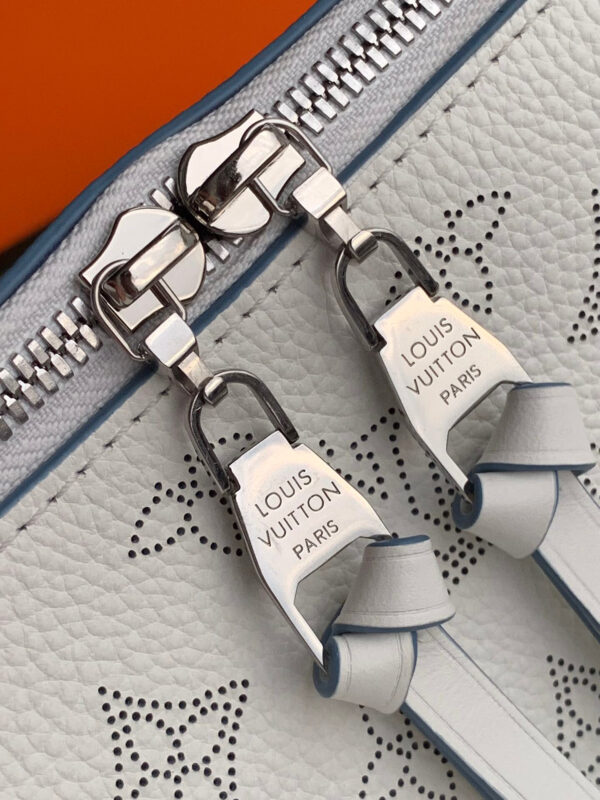 Louis Vuitton Babylone BB