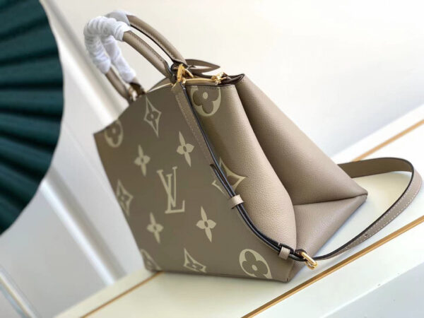 Louis Vuitton Grand Palais