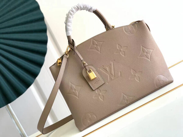 Louis Vuitton Grand Palais