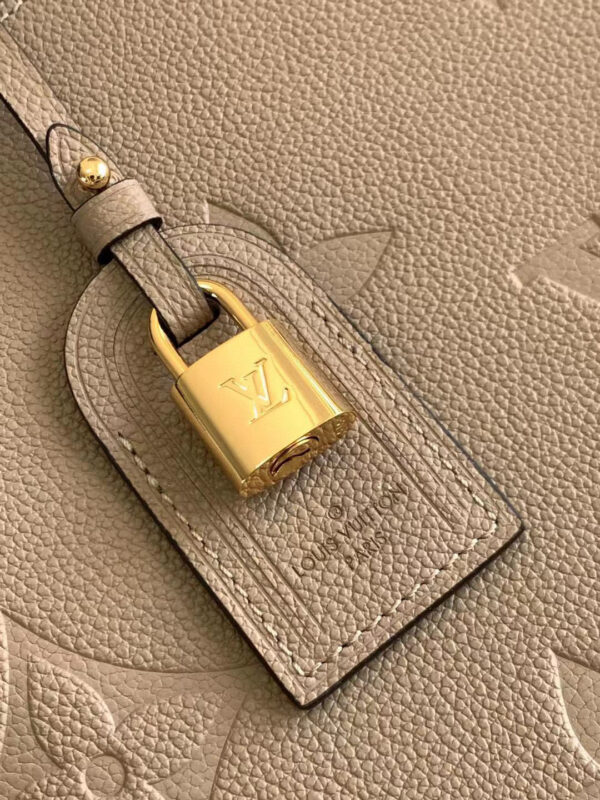 Louis Vuitton Grand Palais