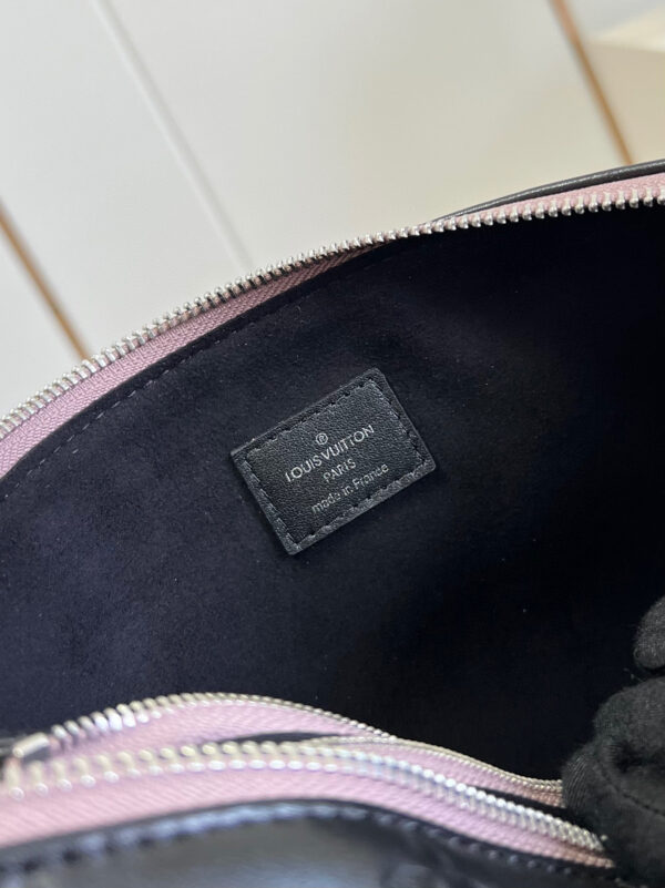 Louis Vuitton Coussin PM