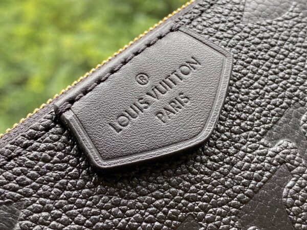 Louis Vuitton Multi Pochette Accessories
