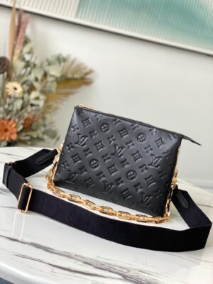 Louis Vuitton Coussin