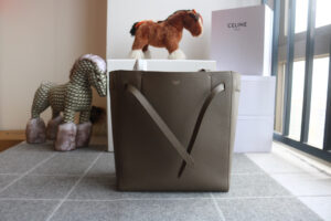Celine Cabas Phantom