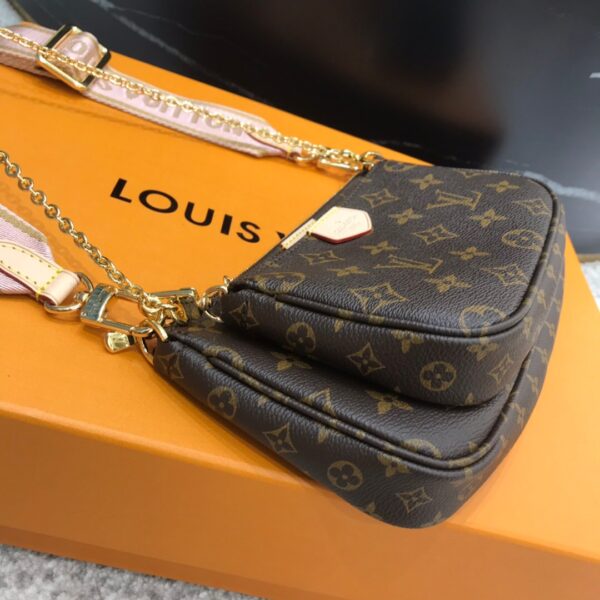 Louis Vuitton Multi Pochette Accessories