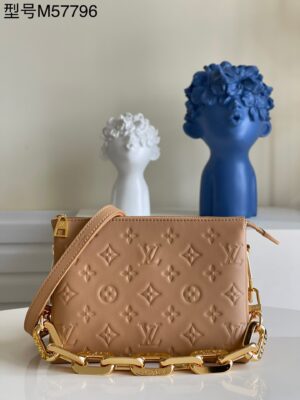 Louis Vuitton Coussin