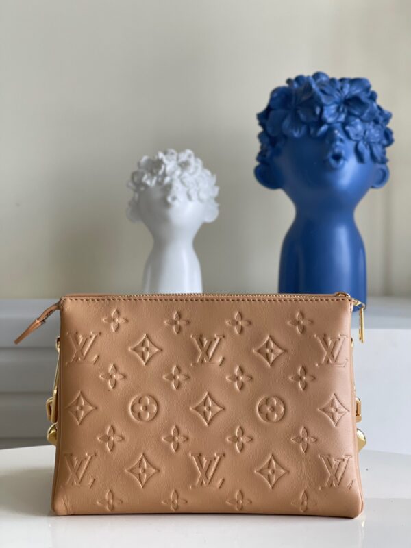 Louis Vuitton Coussin