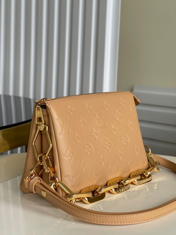 Louis Vuitton Coussin