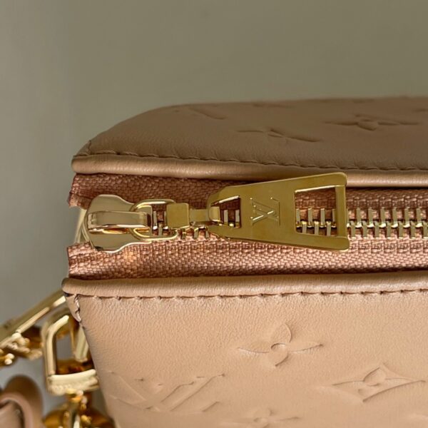 Louis Vuitton Coussin