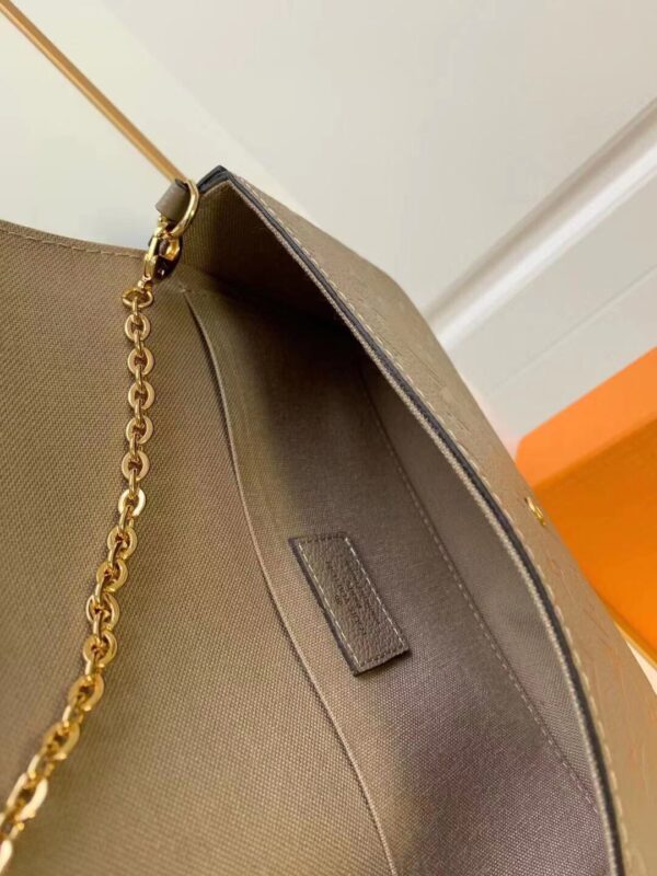 Louis Vuitton Pochette Felicie