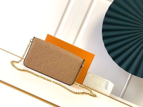 Louis Vuitton Pochette Felicie