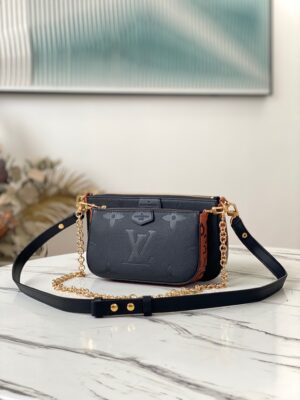 Louis Vuitton Multi Pochette Accessories